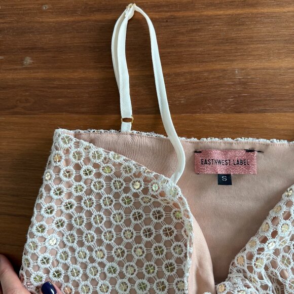 EastnWest Label Tie-Front Top in White Mirror (S) - Picture 3 of 5